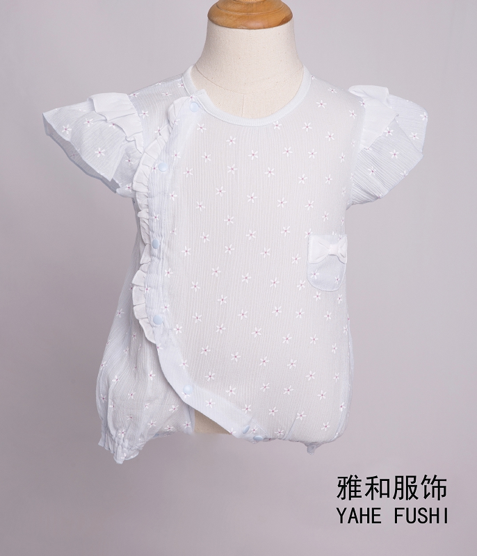 婴儿装